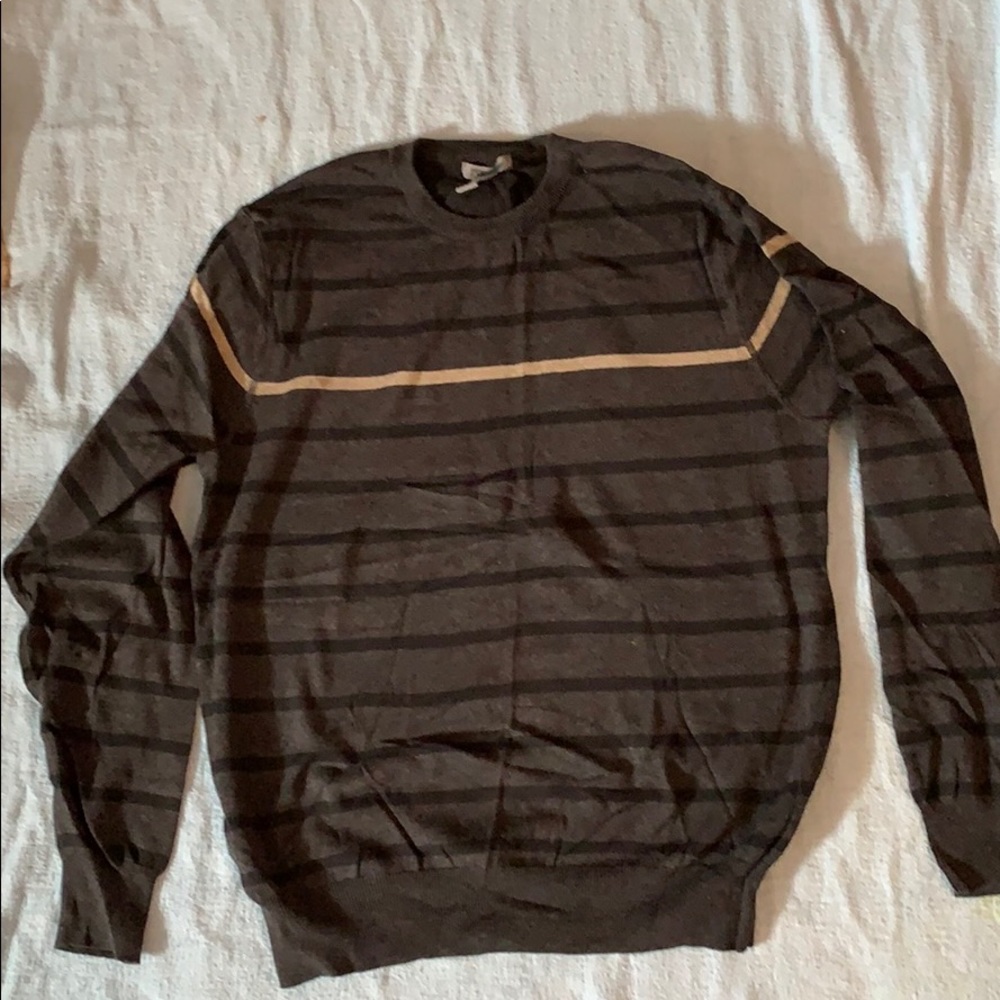 Men’s sweater